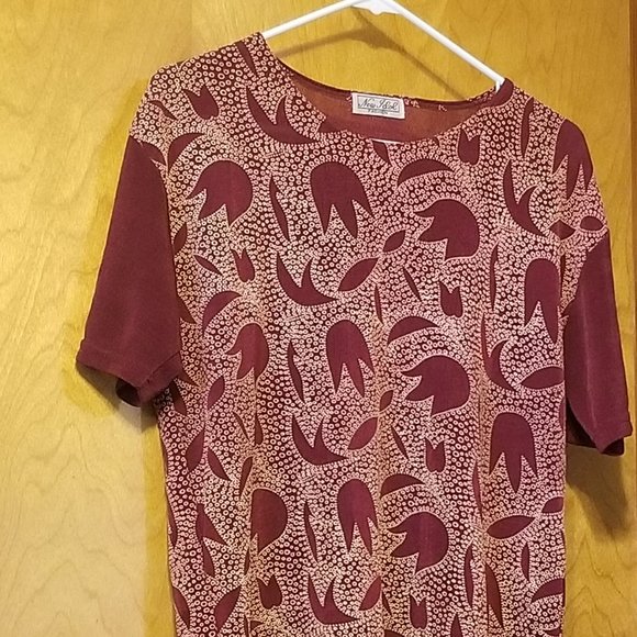 COPY - Maroon embellished Tulip design Top - Picture 1 of 8